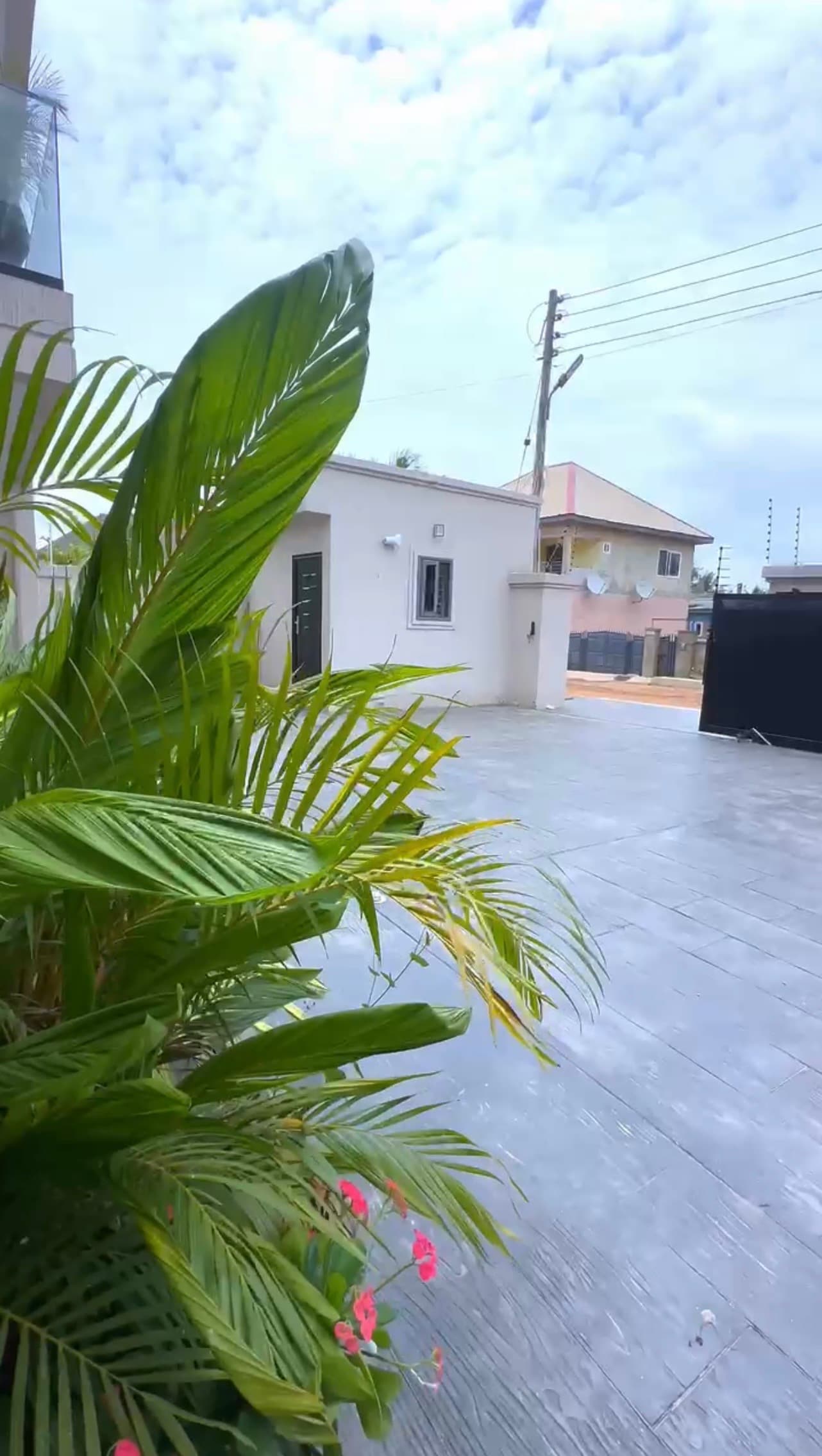 Elegant 4-Bedroom All En-Suite House with Office for Sale